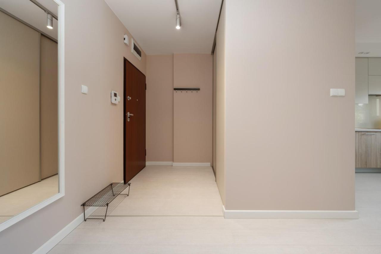Wroclaw Dabie Silver By Renters Eksteriør bilde
