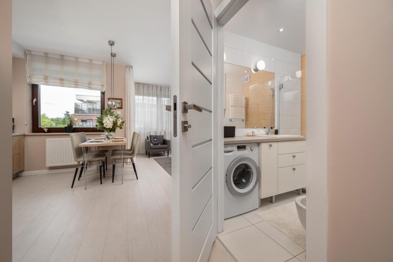 Wroclaw Dabie Silver By Renters Eksteriør bilde