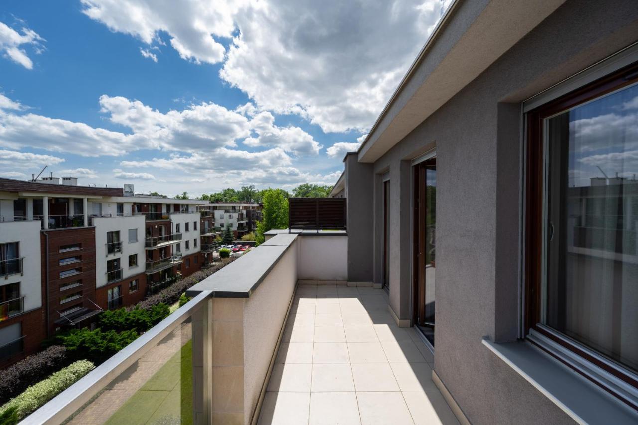 Wroclaw Dabie Silver By Renters Eksteriør bilde